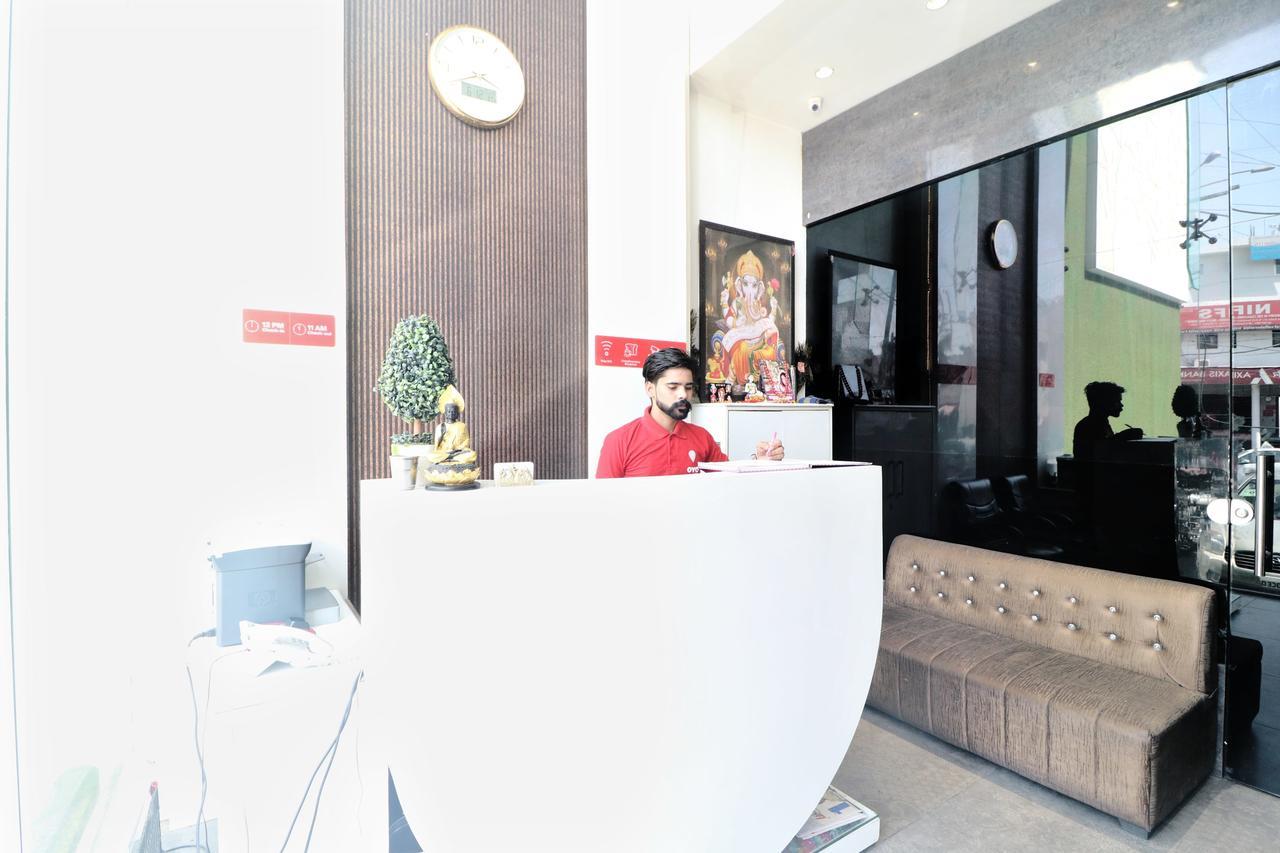 Oyo 14829 Hotel J Cruise Ludhiana Exteriör bild