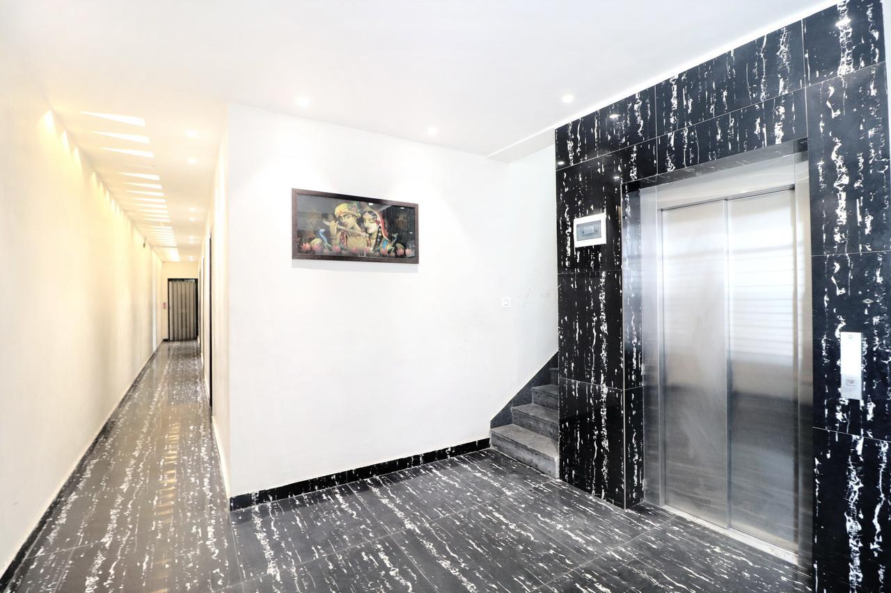 Oyo 14829 Hotel J Cruise Ludhiana Exteriör bild